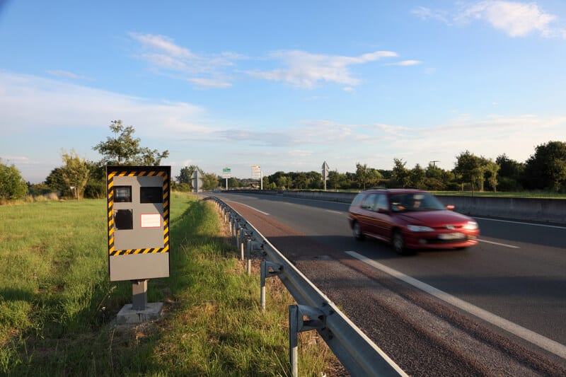 Nearly 250,000 Swiss drivers caught by French speed cameras last year