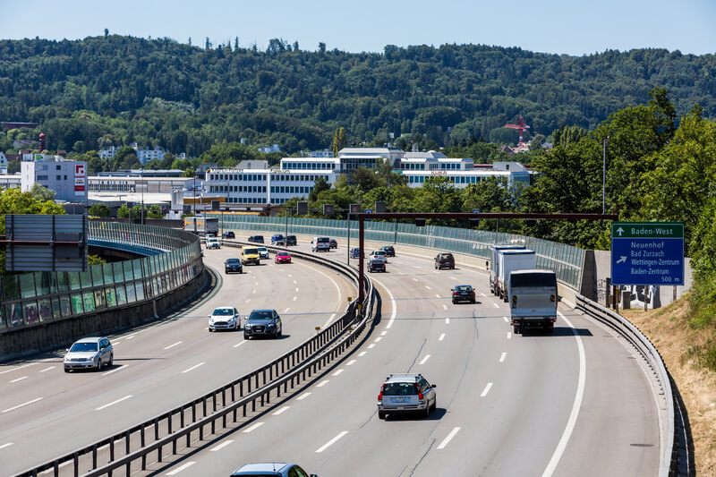 Swiss government forecasts 12 billion francs spending on roads