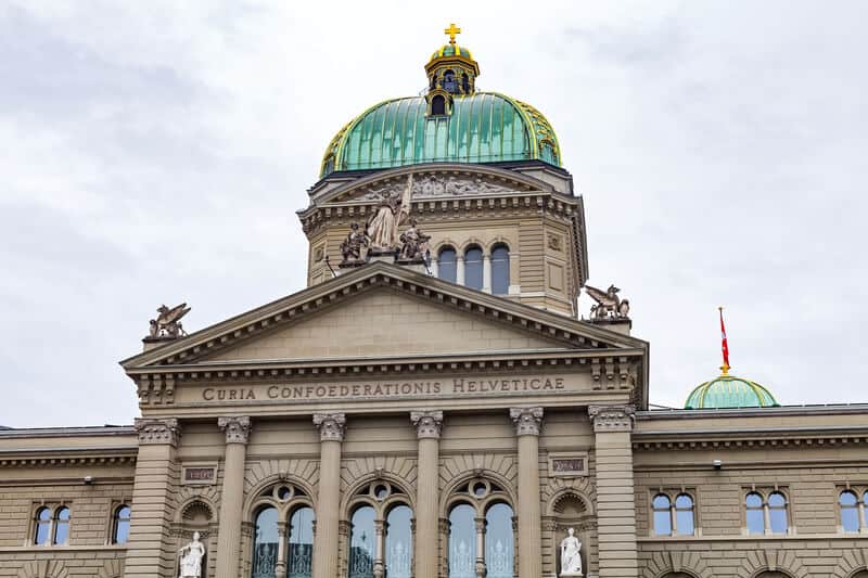 No cost-of-living pay rise for Swiss parliamentarians - Vimarsana News