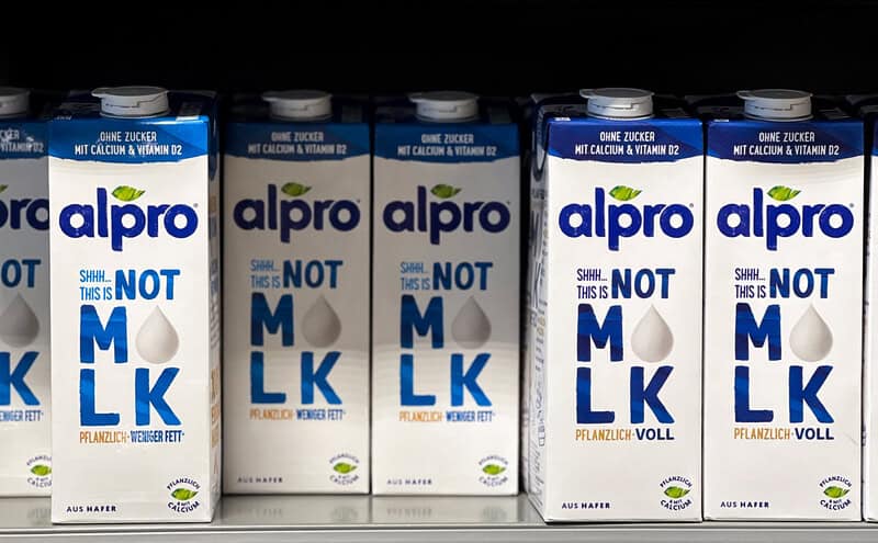 Swiss court rules that only dairy can be called “milk” Swiss court rules that only dairy can be called “milk”