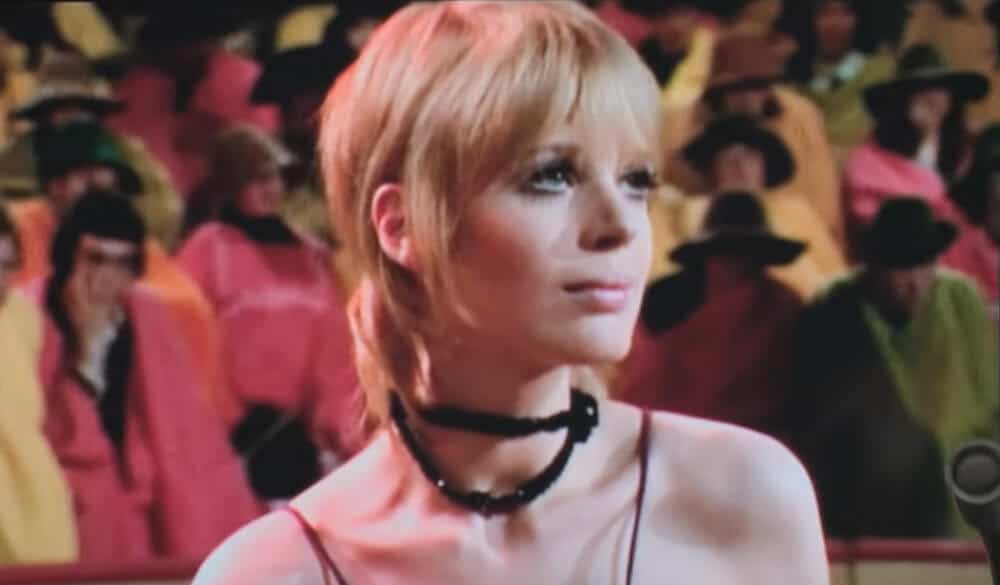 FILM: BROKEN ENGLISH – MARIANNE FAITHFUL ***